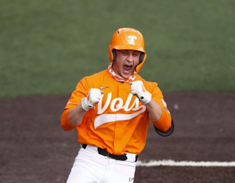 Evan Russell: Tony Vitello on Tennessee baseball catcher absence