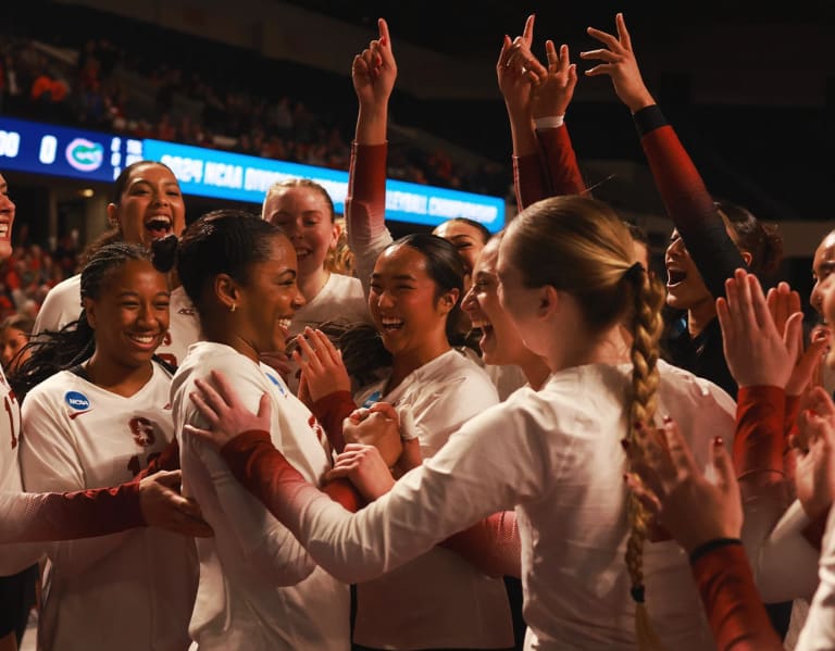 Recap: No. 2 Stanford WVB advances to Elite Eight over No. 6 Florida