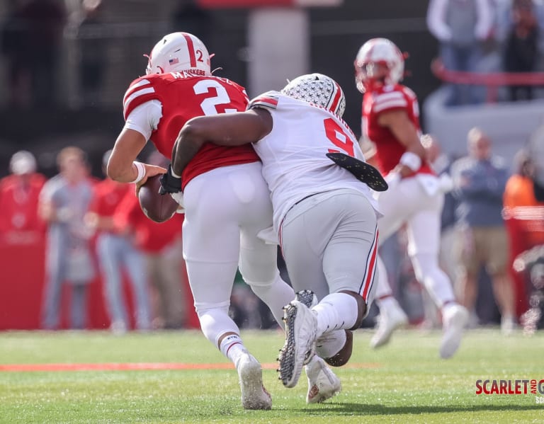 Football: Tyreke Smith learning to 'play faster' as third defensive end for  Ohio State – The Lantern