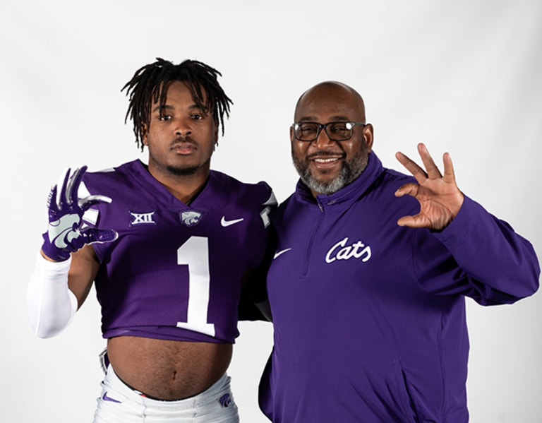 2025 RB Monterrio Elston commits to Kansas State Kansas