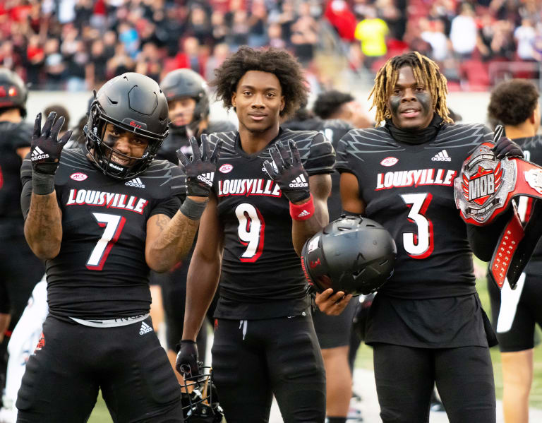 Louisville is CheezIt Bowl National Team of the Week CardinalSports