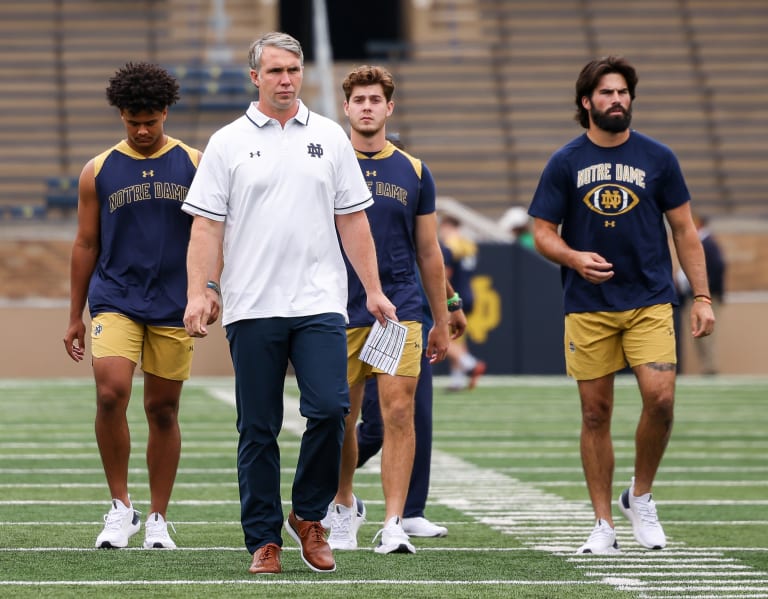 notre-dame-football-searching-for-quarterback-talent-in-transfer