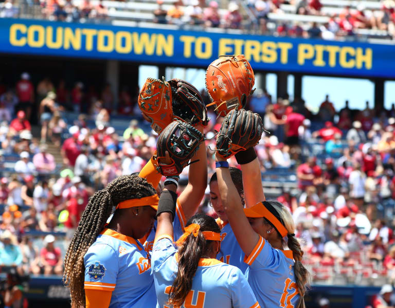 Lady Vols softball run-ruled in WCWS match against Oklahoma - VolReport