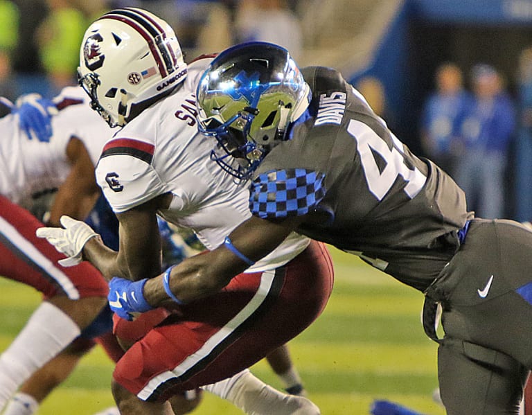 Jamin Davis leads Kentucky defense in strong Gator Bowl showing