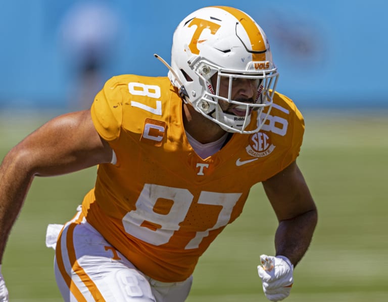 Injuries thinning out Vols receiving corps