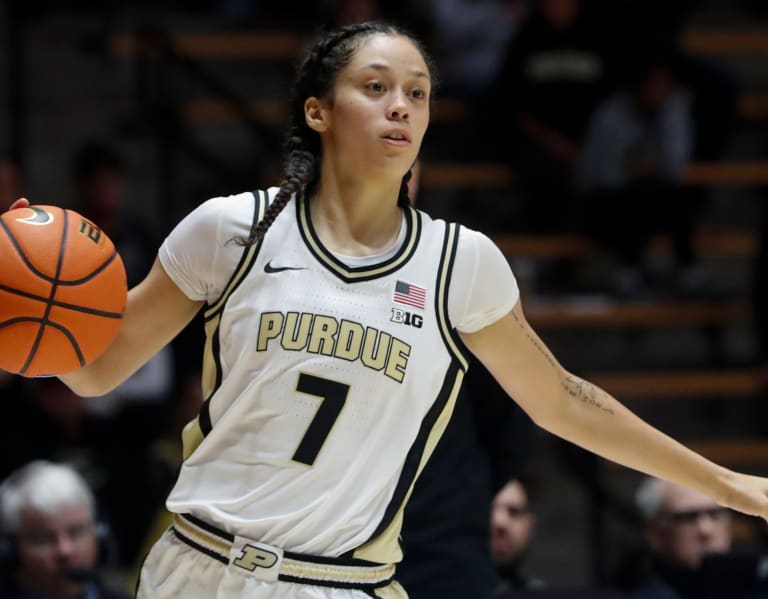 Women's basketball: Big fourth quarter lifts Purdue over Miami (OH), 67-51