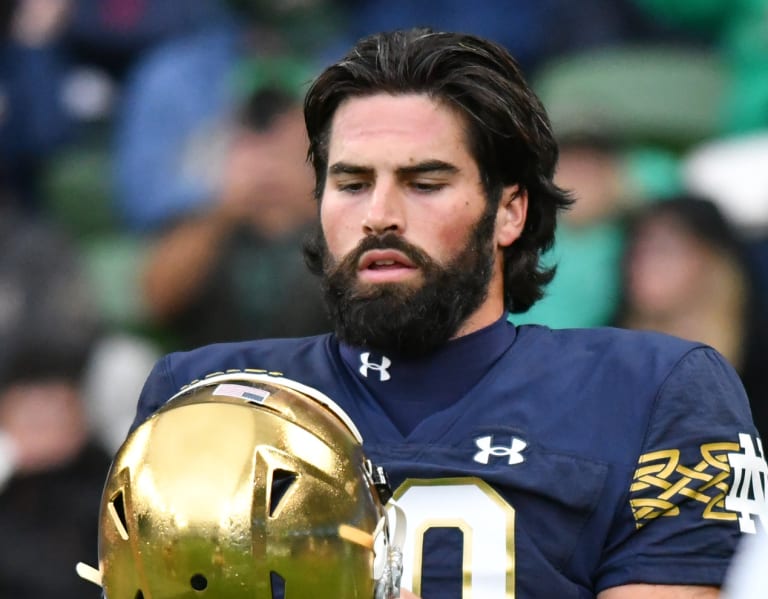 Podcast Chad Grier on QB Sam Hartman's Notre Dame football debut
