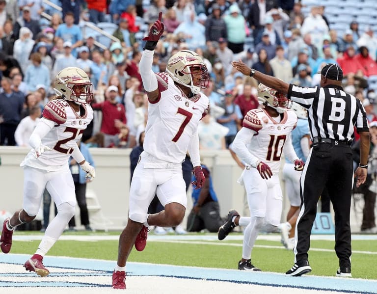 Jashaun Corbin punches it in for touchdown