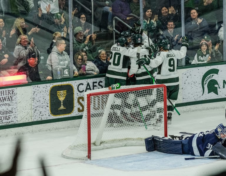 Michigan State Spartans hockey adds a could-be 2024 top-10 draft pick in  defenseman Artyom Levshunov