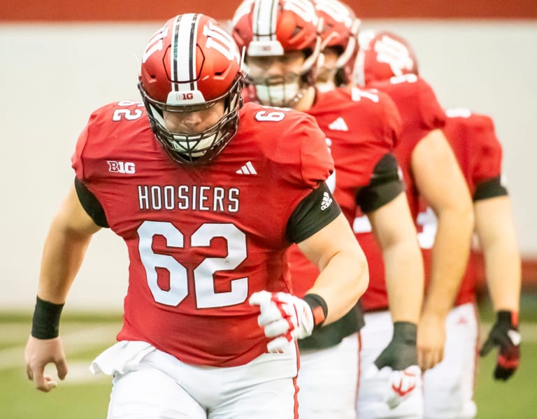 Indiana football's starting guard Drew Evans out for season ...