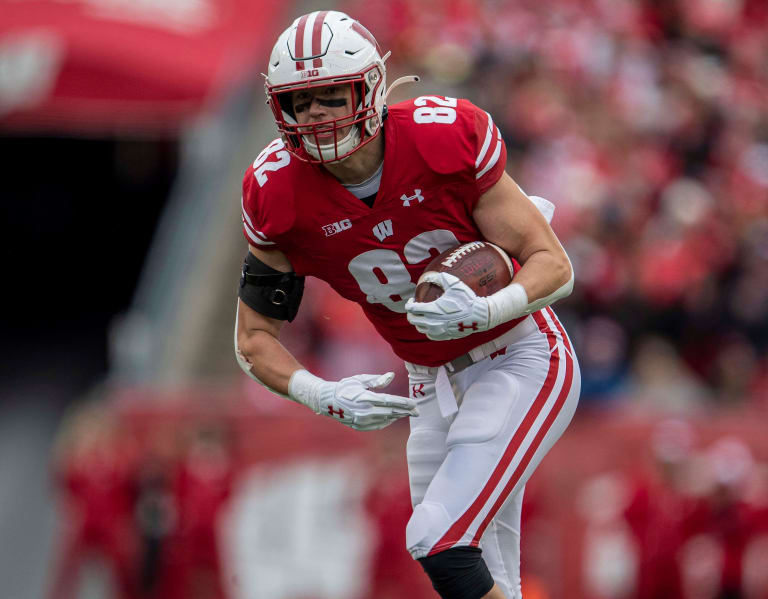 Dallas Cowboys select Badgers tight end Jake Ferguson in round 4