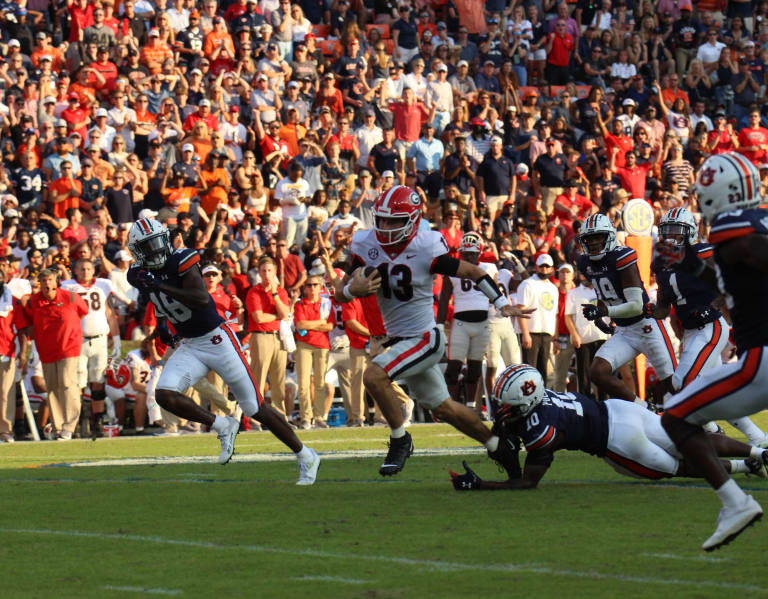 Georgia Football's Kelee Ringo speaks out for breast cancer month