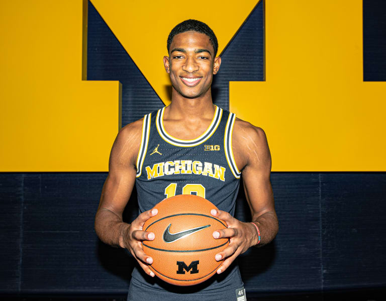 Michigan Wolverines Basketball Coach Juwan Howard S Son Jace Has Earned His Scholarship After Offering To Give It Up
