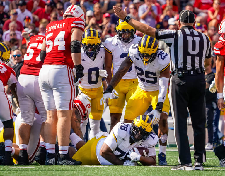 Snap counts and PFF grades from Michigan's win against UNLV. - Maize n Brew