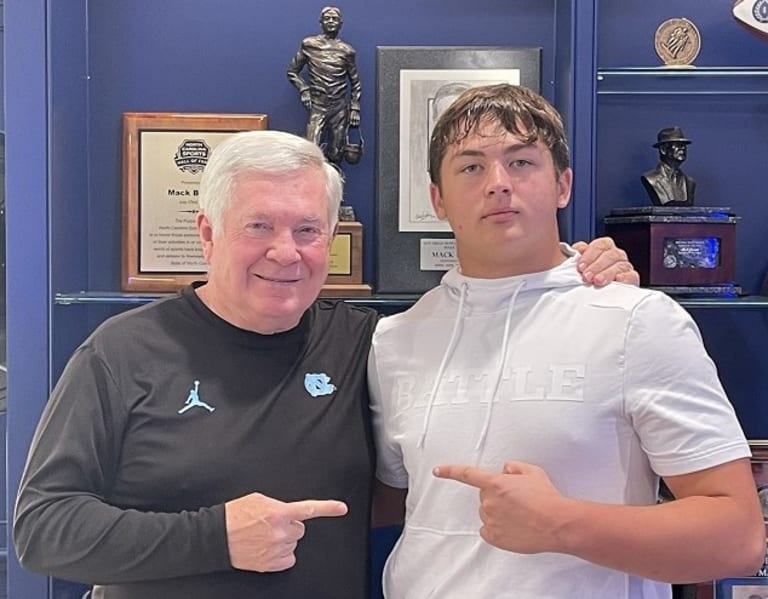 texas-lb-meese-enjoys-unc-visit-tarheelillustrated