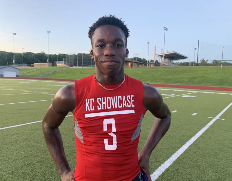 WATCH 2022 WR Mudia Reuben At The Kansas City Showcase