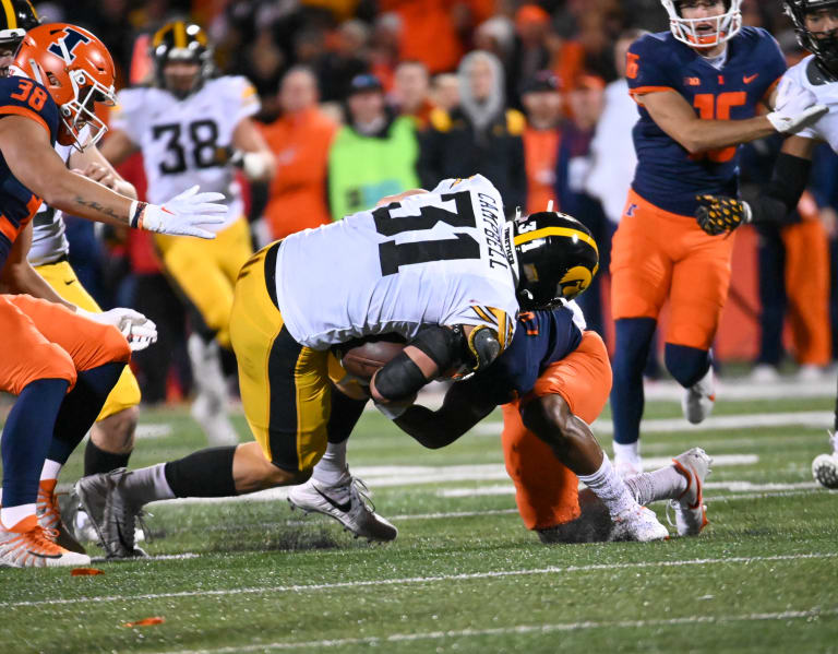 Pro Football Focus Grades: Iowa Defense - Go Iowa Awesome