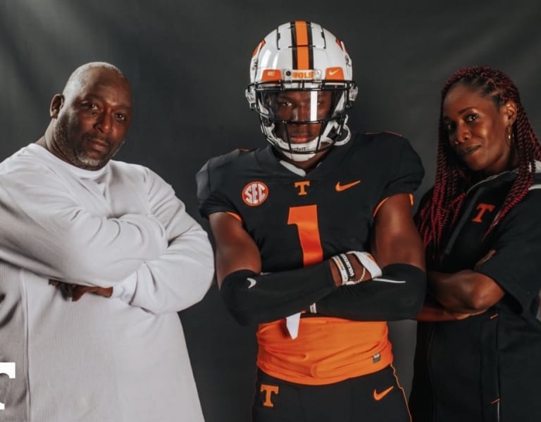 IMPACT ANALYSIS: Desmond Williams is Tennessee’s 17th commit for 2022 ...