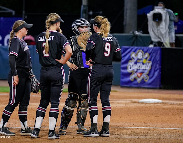 South Carolina softball bows out of SEC Tournament, awaits selection show