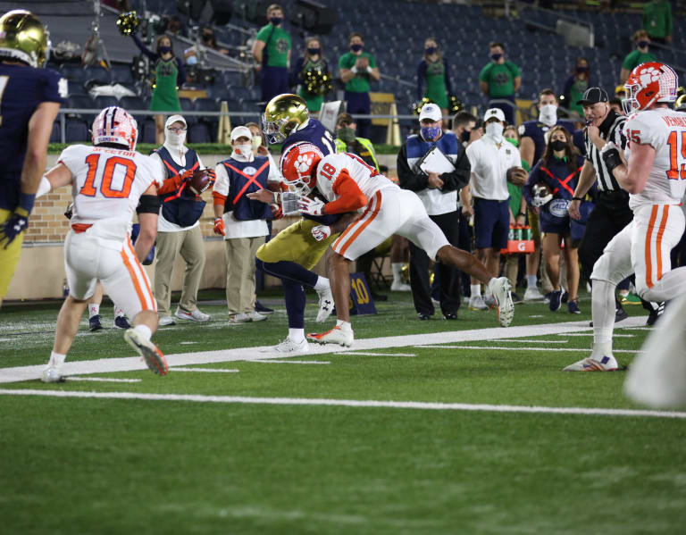 Clemson and Notre Dame kick off the most wonderful time of the year