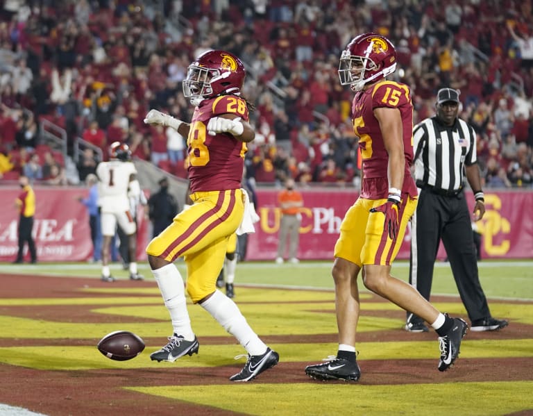 PFF grades, snap counts and snaps for USC's defense through three games -  TrojanSports