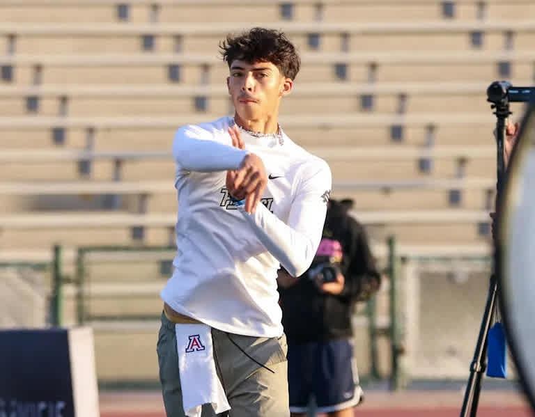 Four-star QB Oscar Rios breaks down finalists UCLA, Arizona at Elite 11