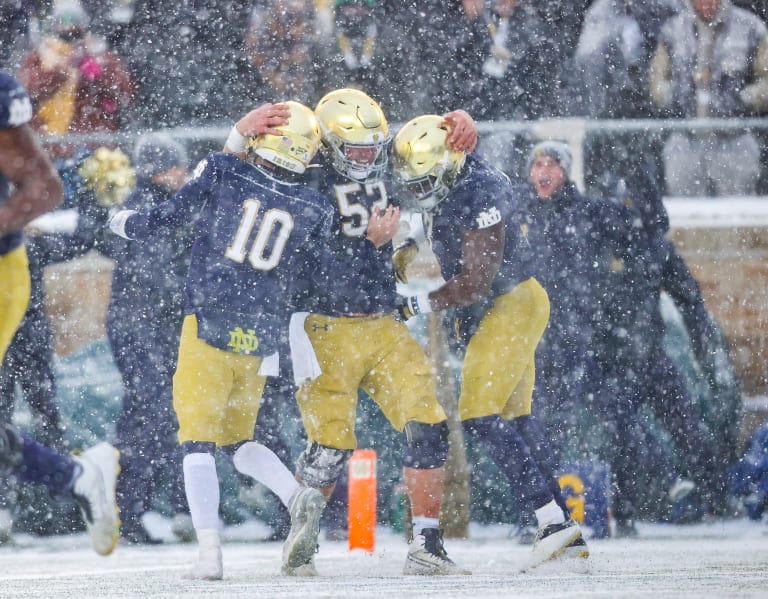 Chat Transcript: Is Notre Dame born to run in its CFP matchup with Indiana?