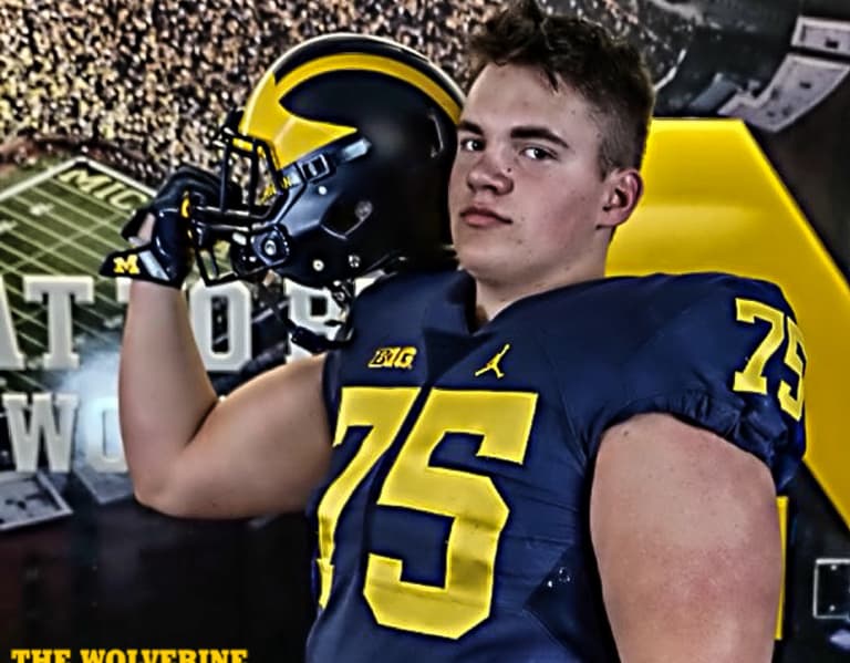 Michigan Wolverines Football Signee Bio: Offensive Lineman Zach ...