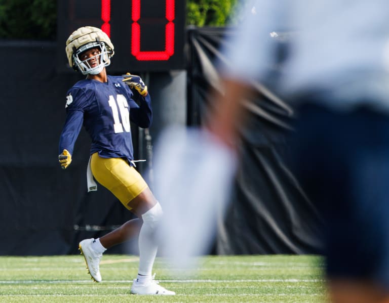 Notre Dame Freshman Tae Johnson Emerges as Key Player Behind Leonard