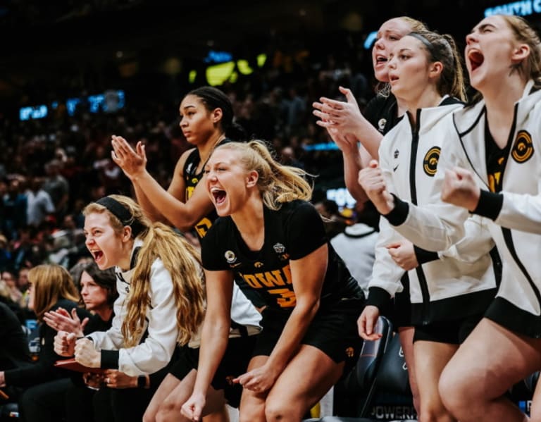 Go Iowa Awesome  –  Iowa WBB Off-Season Roster Review