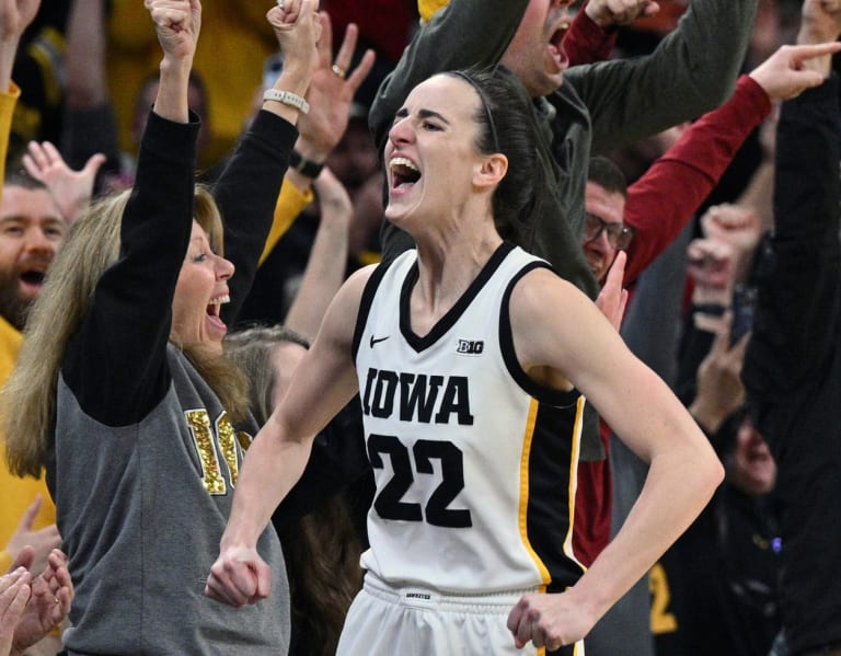 Go Iowa Awesome  –  No. 4 Iowa 106, Michigan 89: Second to None