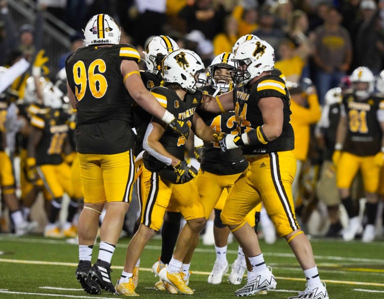 Wyoming Cowboys Football - BVM Sports