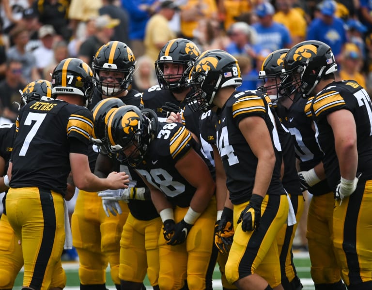 PFF Grades: Iowa's Bowl Game Offense - Go Iowa Awesome