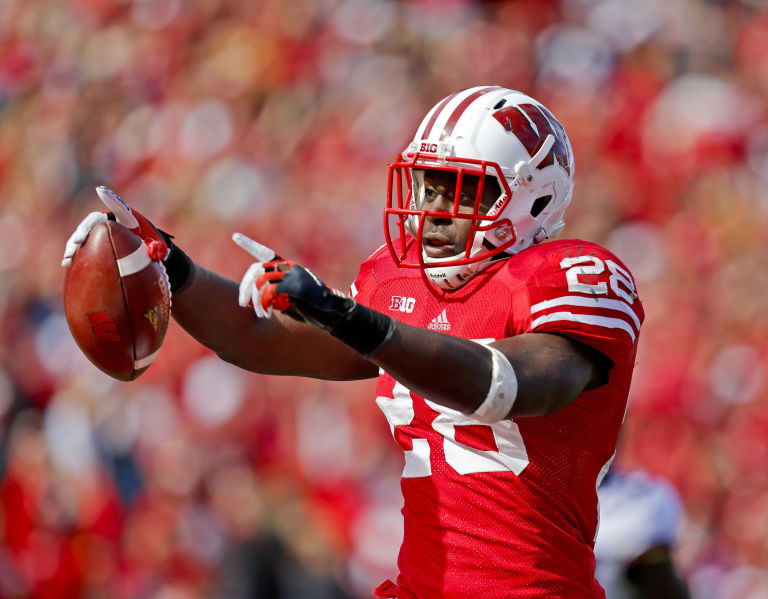 Montee Ball # 28 Wisconsin Badgers RB  Wisconsin badgers football,  Wisconsin badgers, Ncaa football