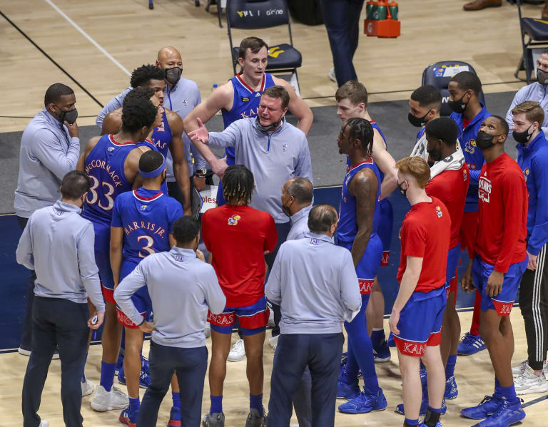 Ku men's best sale basketball roster