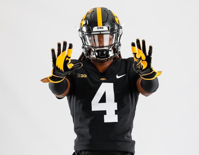 Four star RB Jaziun Patterson commits to Iowa Hawkeye Beacon Iowa Hawkeyes Football Basketball Recruiting