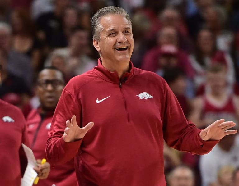 Social media reacts to Arkansas’ 85-69 win over Kansas