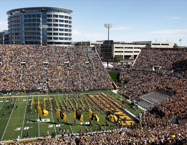 UPDATE: Iowa Football Announces Sellouts for All Seven Home Games ...