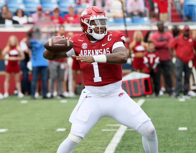 L’orario d’inizio degli Arkansas Razorbacks contro la Western Carolina è stato spostato a mezzogiorno