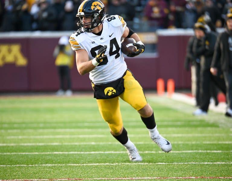 HawkeyeReport  –  Moss, LaPorta excited to play for Iowa one more time