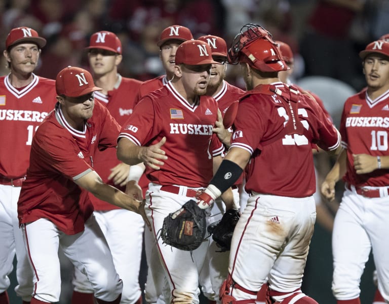 Husker baseball facing expectations by focusing on getting better each