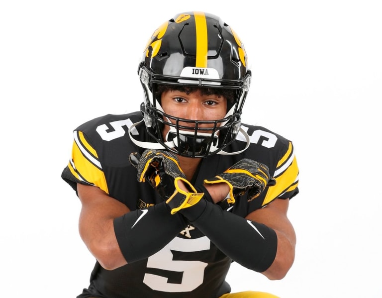 Where Iowa football's 2023 recruiting class stands after Kadyn