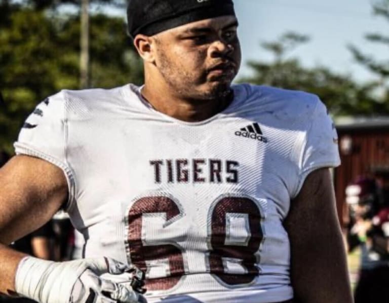 JUCO OL Jeremiah McCrimmon announces commitment to Colorado