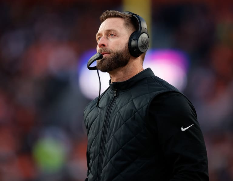 Texans talking with Kliff Kingsbury about offensive coordinator