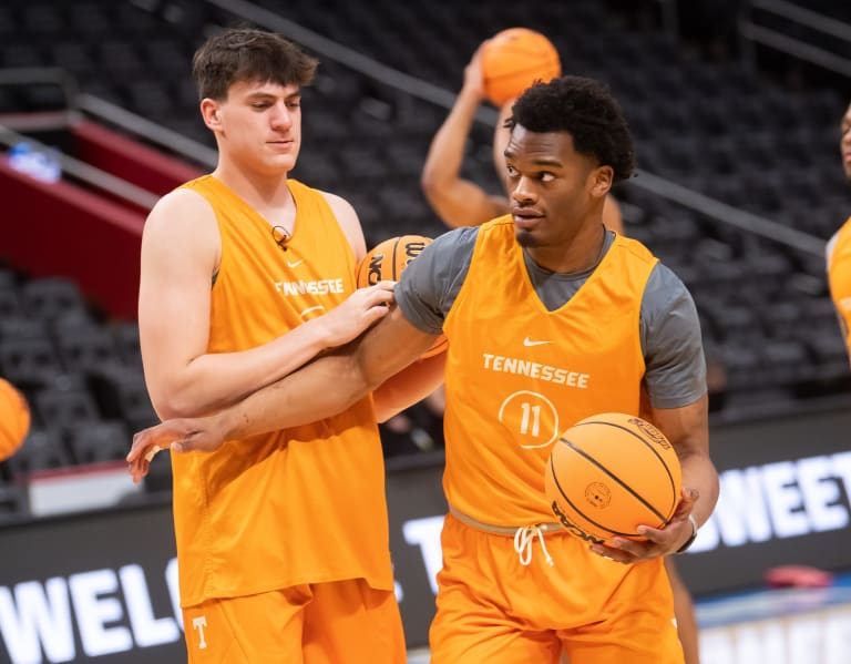 In Search Of Transfer Big, 'It's All Evaluation' For Tennessee Basketball -  VolReport