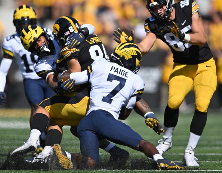 PFF grades and snap counts Michigan vs. Iowa Maize&BlueReview