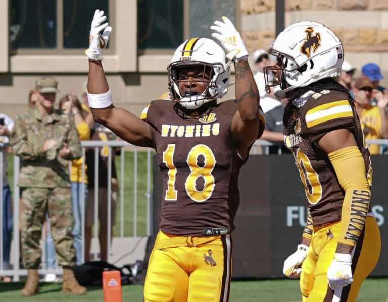 Wyoming Cowboys Football - BVM Sports