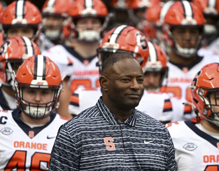 GOAZCATS  -  Breaking: Arizona set to hire Dino Babers as its OC/QB coach