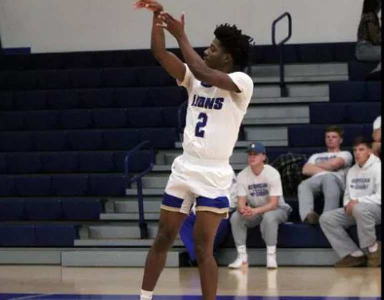 Edmonds looking for new college home