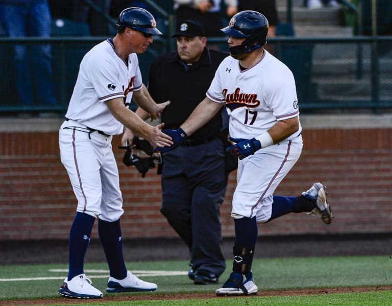 Auburn Baseball Knocks Off Tennessee in First SEC Series Win of